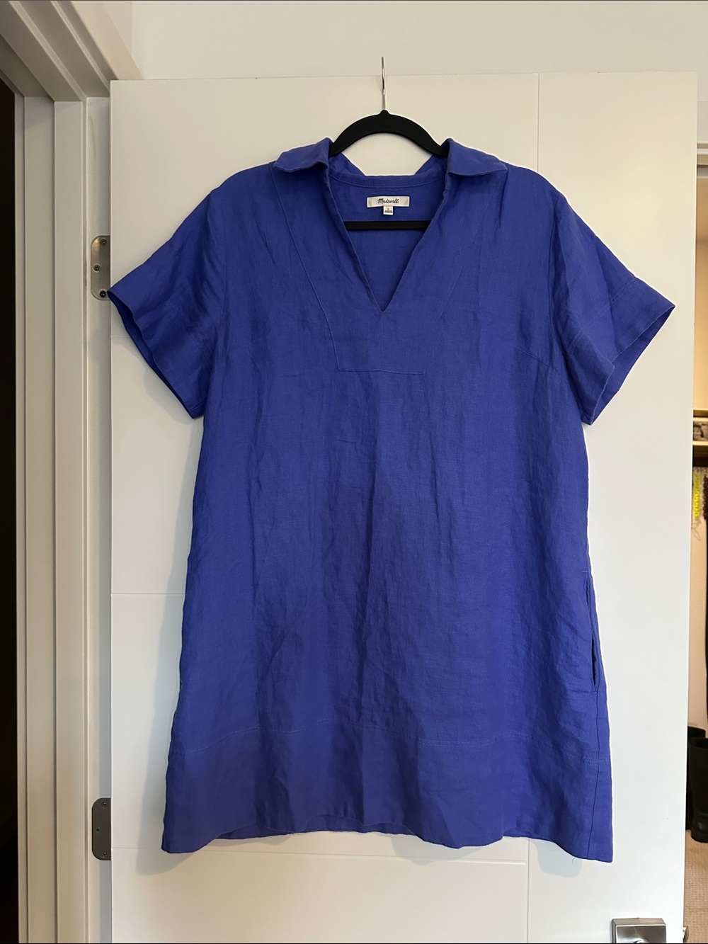 Madewell Short Sleeve V-Neck Linen Dress